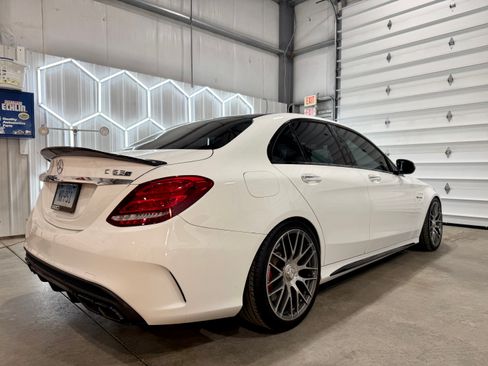 Used 2016 Mercedes-Benz C 63 AMG S image 10