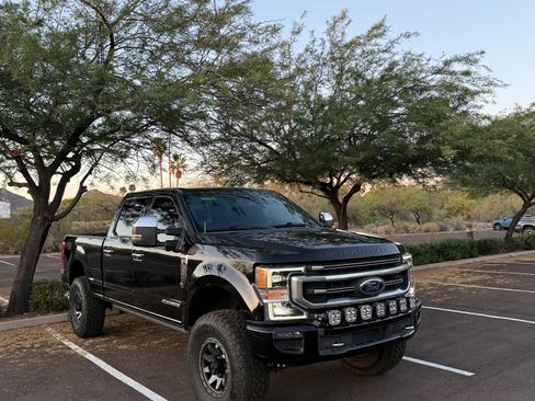 Used 2020 Ford F350 Platinum image 4