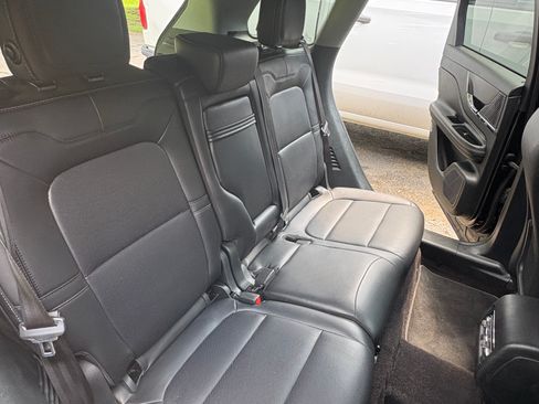 Used 2020 Lincoln Corsair AWD w/ Premium Package image 22