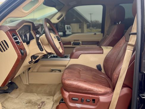 Used 2013 Ford F250 King Ranch w/ FX4 Off Road Pkg image 14
