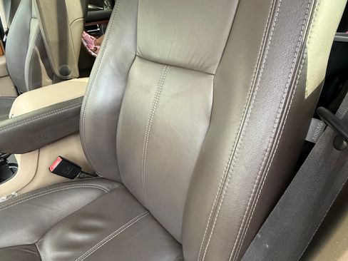 Used 2013 Land Rover LR4 HSE LUX image 18