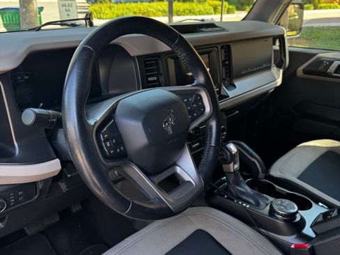 Used 2021 Ford Bronco Big Bend AWD/4WD image 10