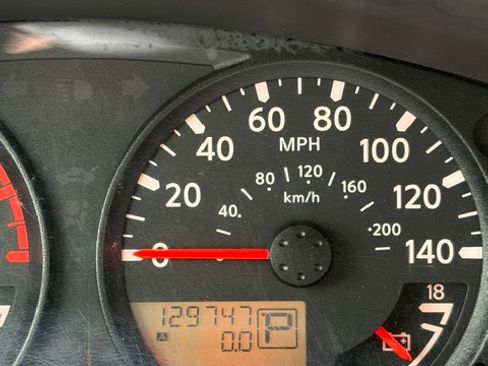 Used 2019 Nissan Frontier SV image 17