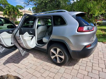 Used 2019 Jeep Cherokee Limited