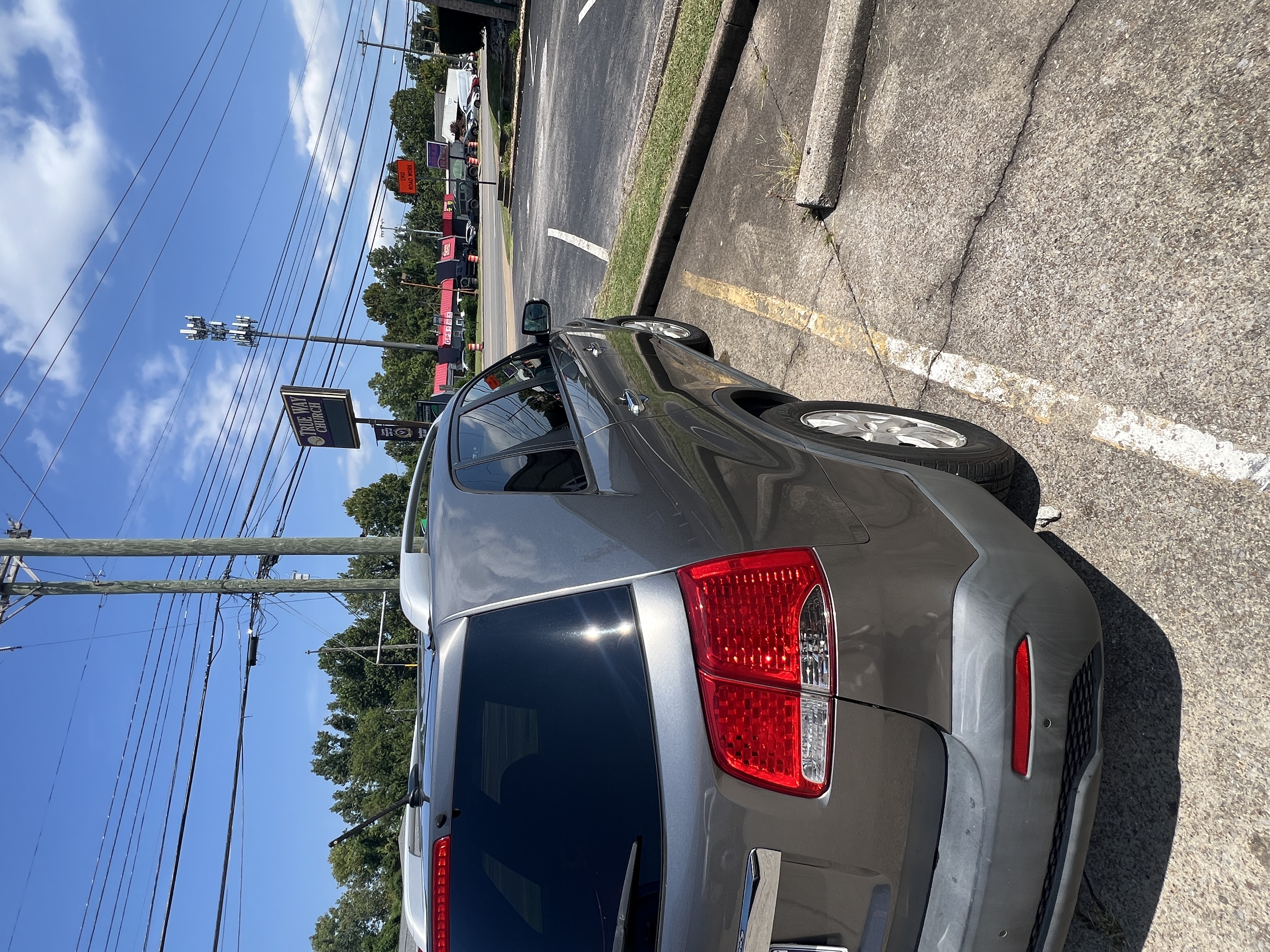 Used 2011 Kia Sorento 2WD w/ Convenience Pkg image 8