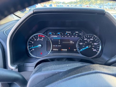 Used 2021 Ford F350 Lariat w/ Chrome Package image 24