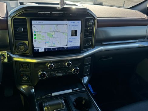 Used 2021 Ford F150 Lariat w/ Equipment Group 502A High image 12