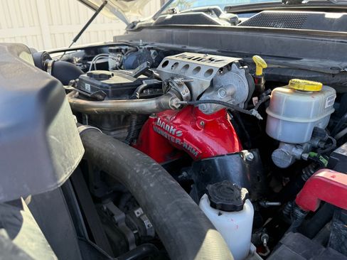 Used 2019 RAM 3500 Tradesman image 11