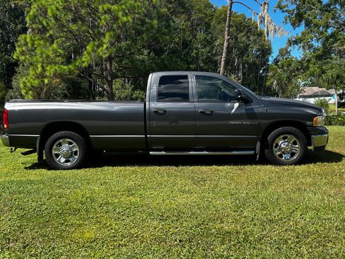 Used 2004 Dodge Ram 2500 Truck SLT w/ Trailer Tow Group image 6