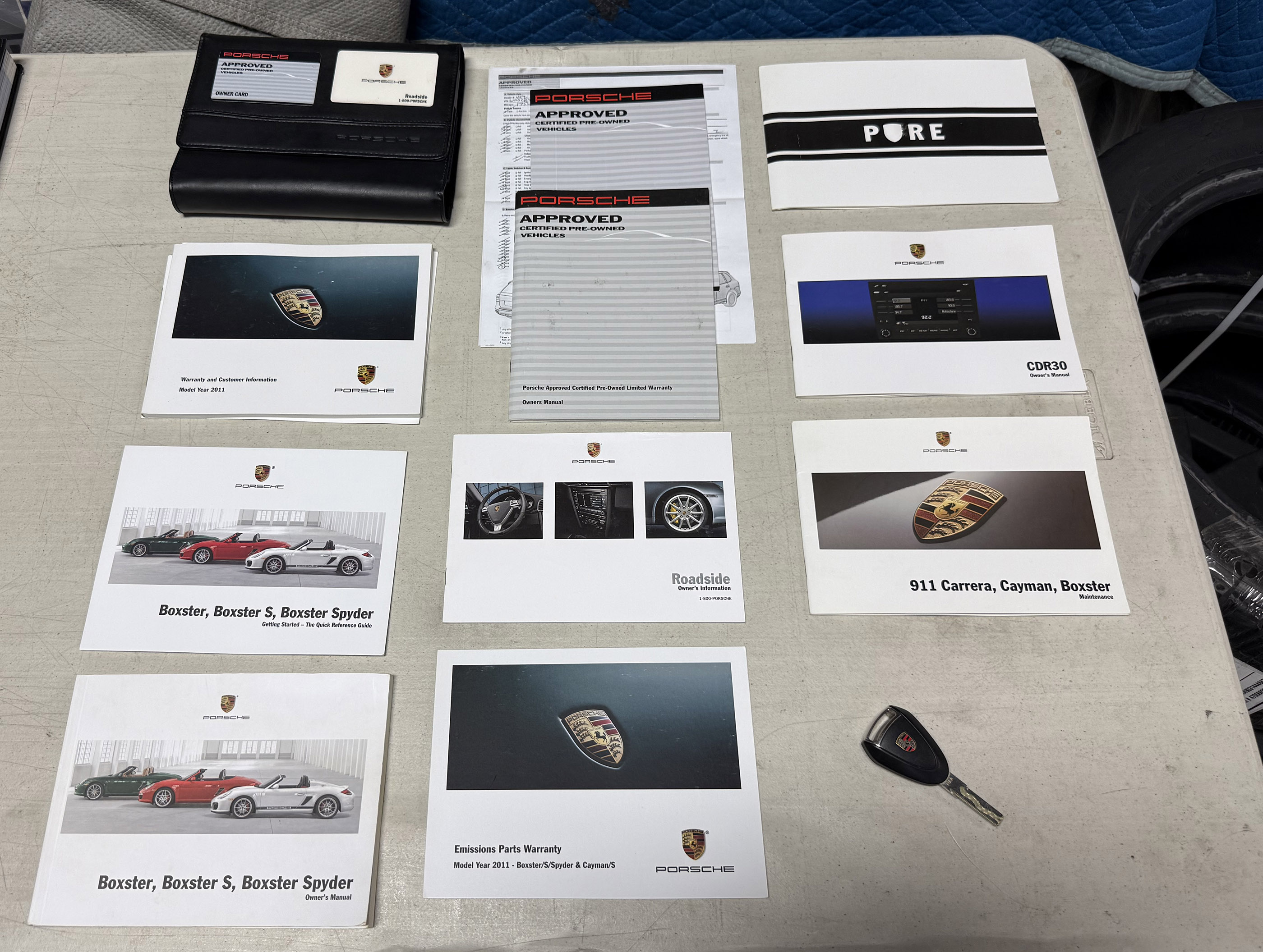 Used 2011 Porsche Boxster Spyder RWD image 30