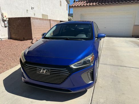 Used 2019 Hyundai Ioniq Limited w/ Ultimate Package 02 FWD image 15