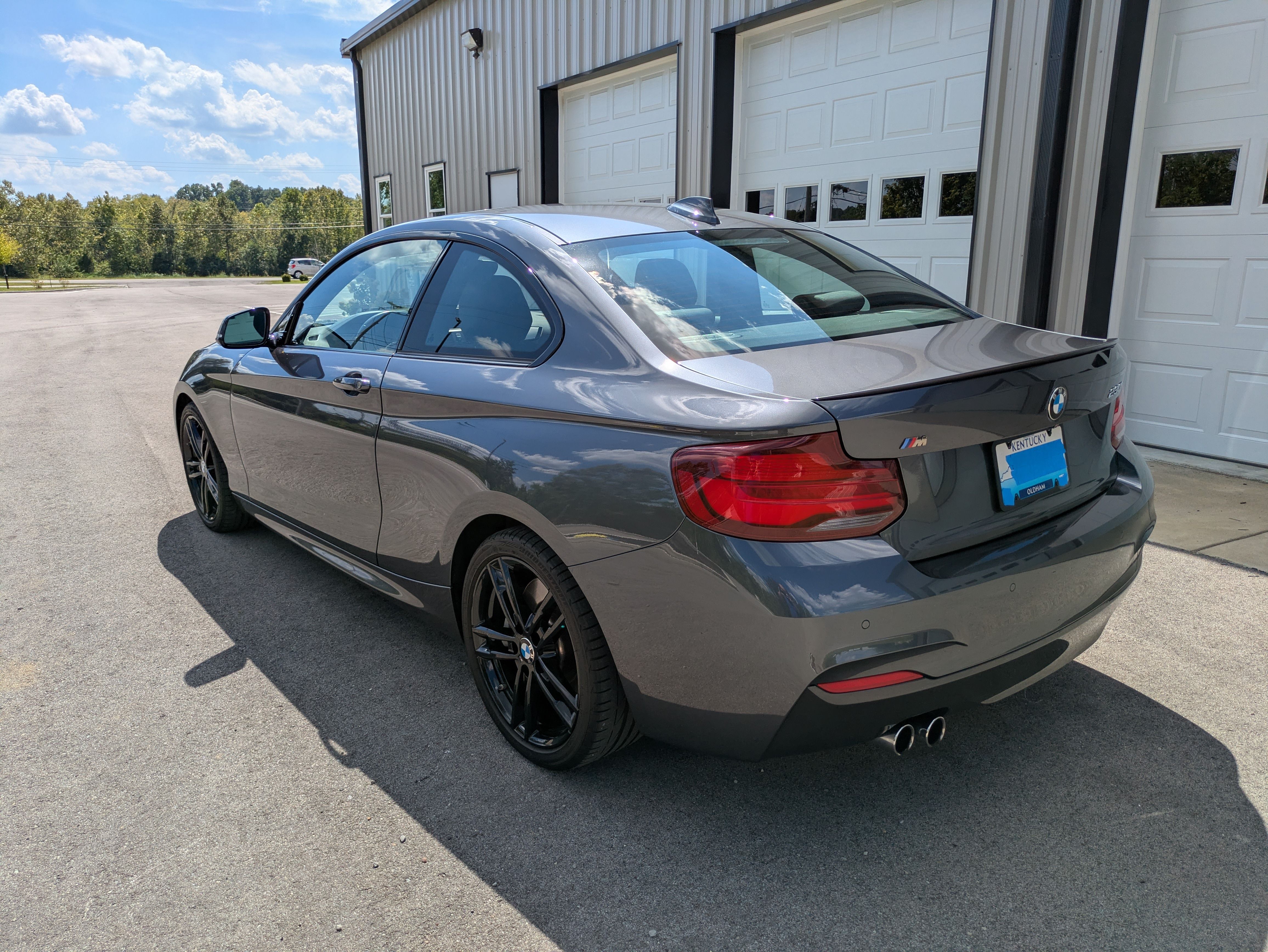 Used 2021 BMW 230i Coupe w/ M Sport Package RWD image 26
