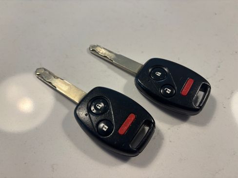 Used 2011 Honda Fit Sport image 24