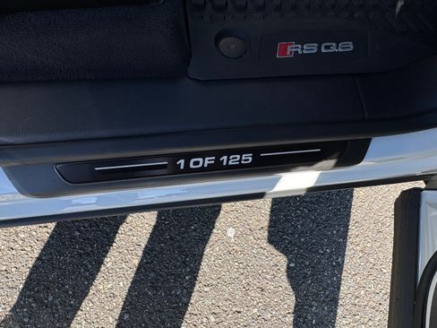 Used 2021 Audi RS Q8 w/ Carbon Optic Package image 20