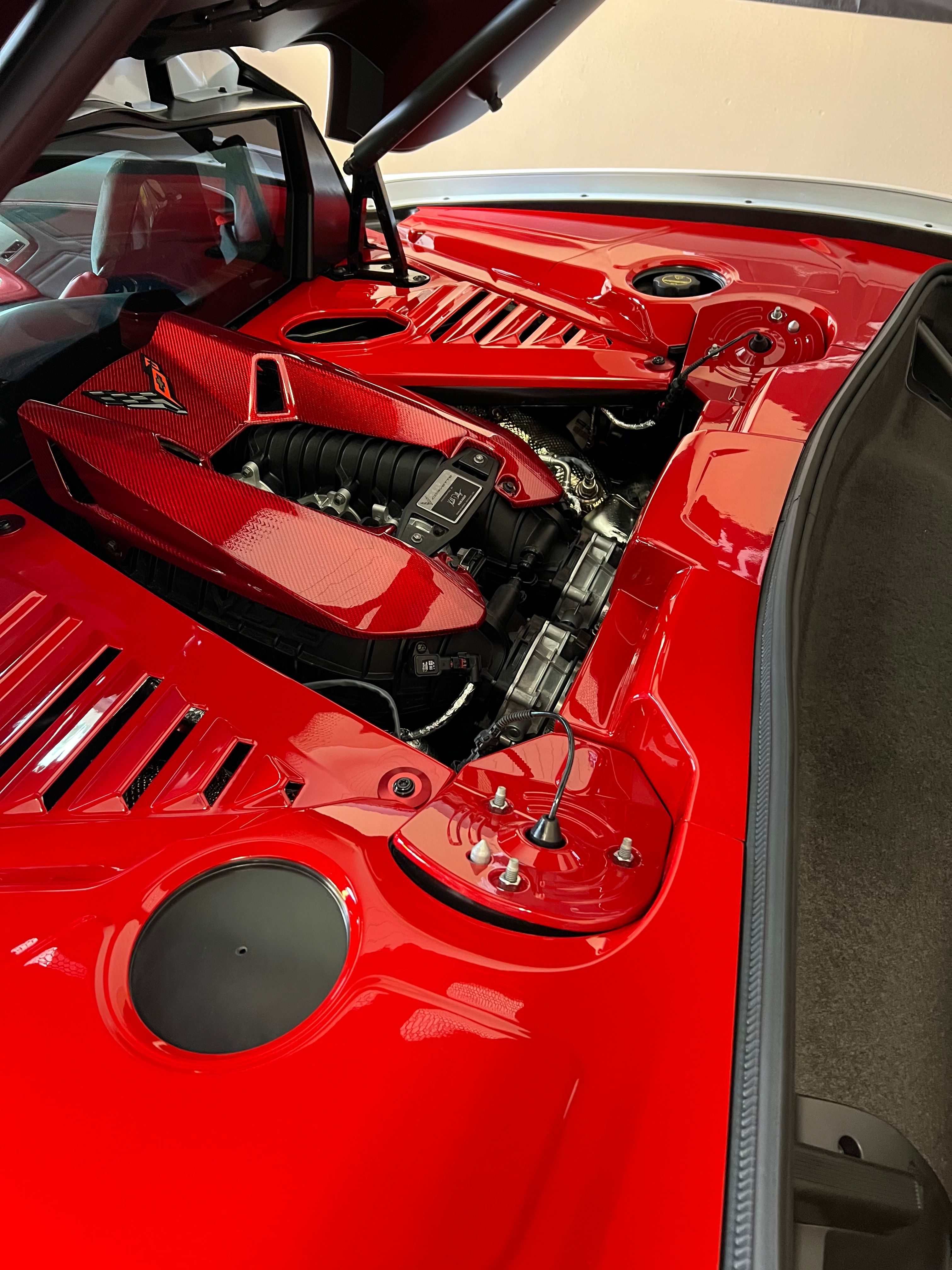 Used 2025 Chevrolet Corvette Z06 w/ Z07 Performance Package RWD image 2
