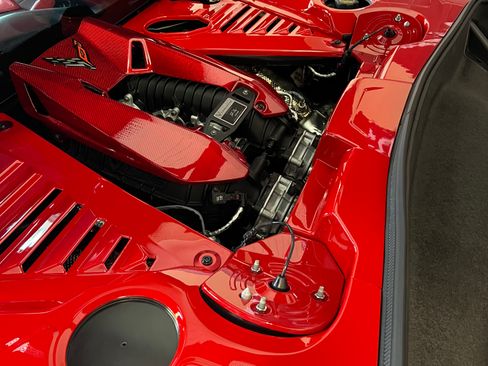 Used 2025 Chevrolet Corvette Z06 w/ Z07 Performance Package RWD image 2