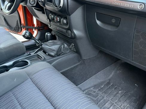 Used 2011 Jeep Wrangler Sport image 18