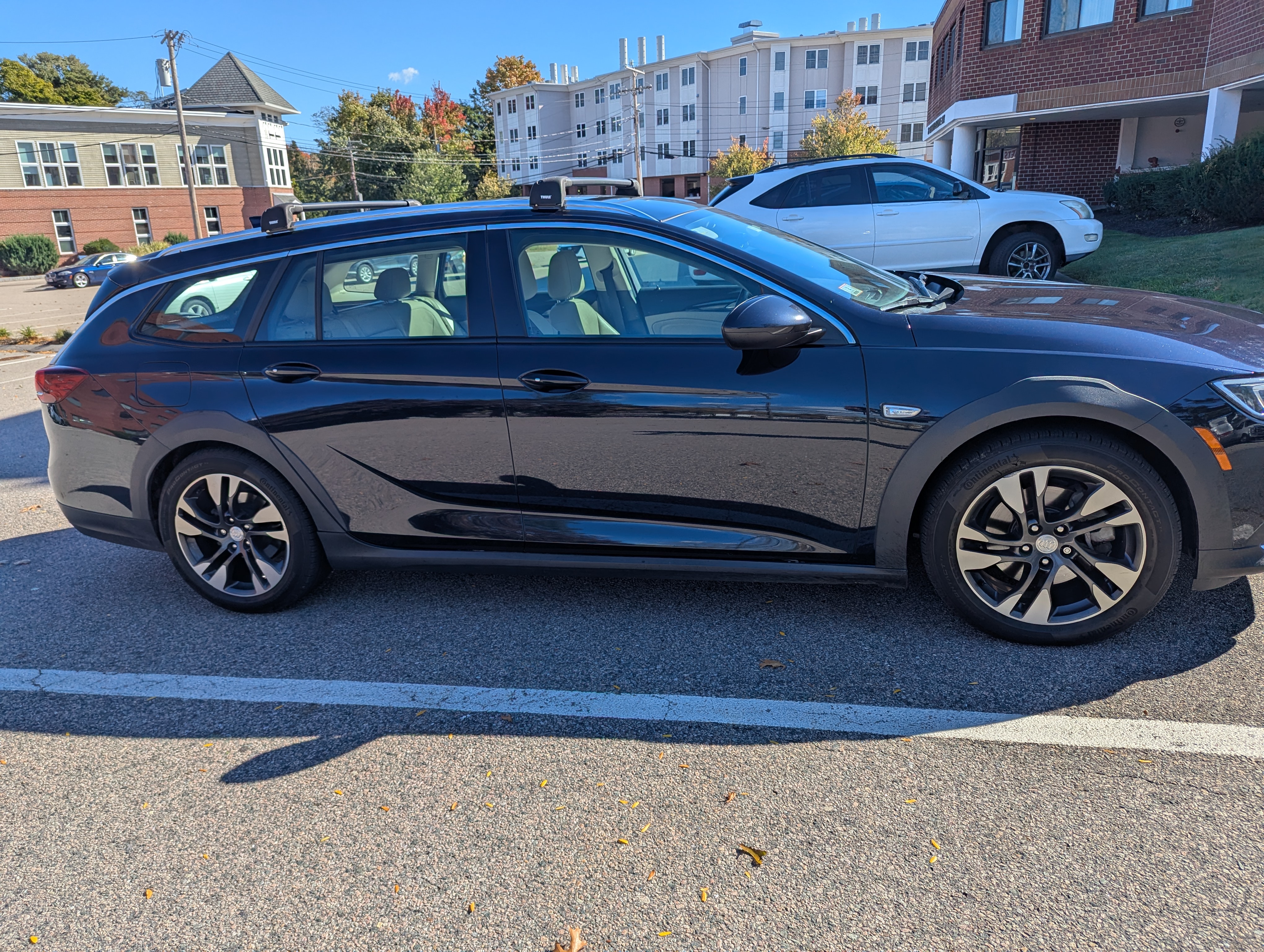 Used 2018 Buick Regal Essence w/ Driver Confidence Package #1 AWD/4WD image 5