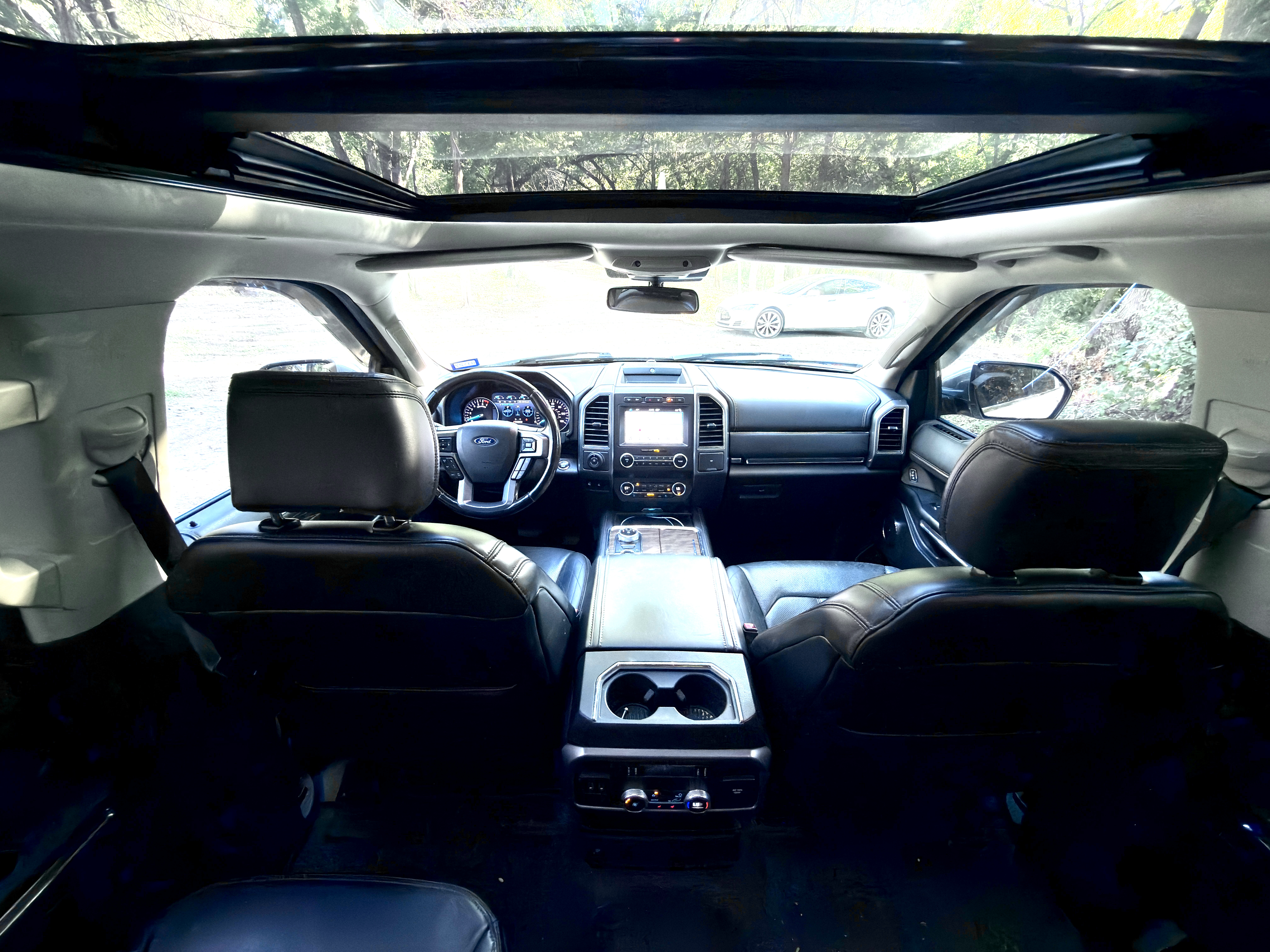 Used 2019 Ford Expedition Max Platinum AWD/4WD image 11