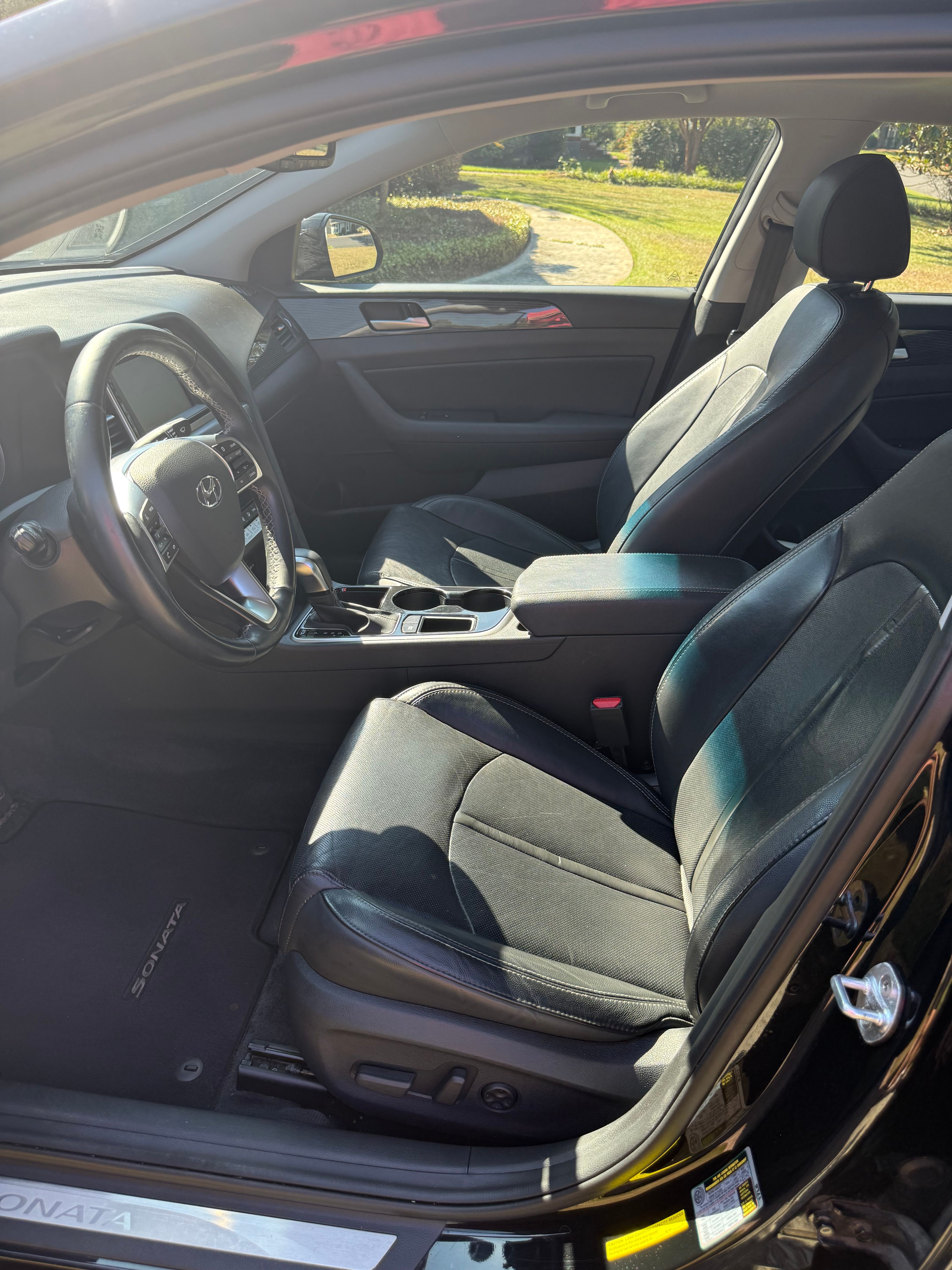Used 2018 Hyundai Sonata Limited FWD image 11