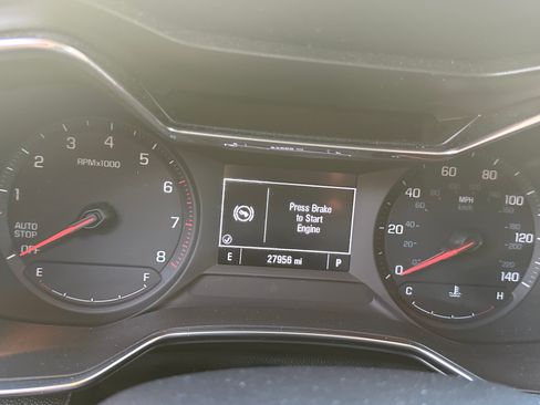 Used 2021 Chevrolet TrailBlazer LT w/ Sun and Liftgate Package image 10