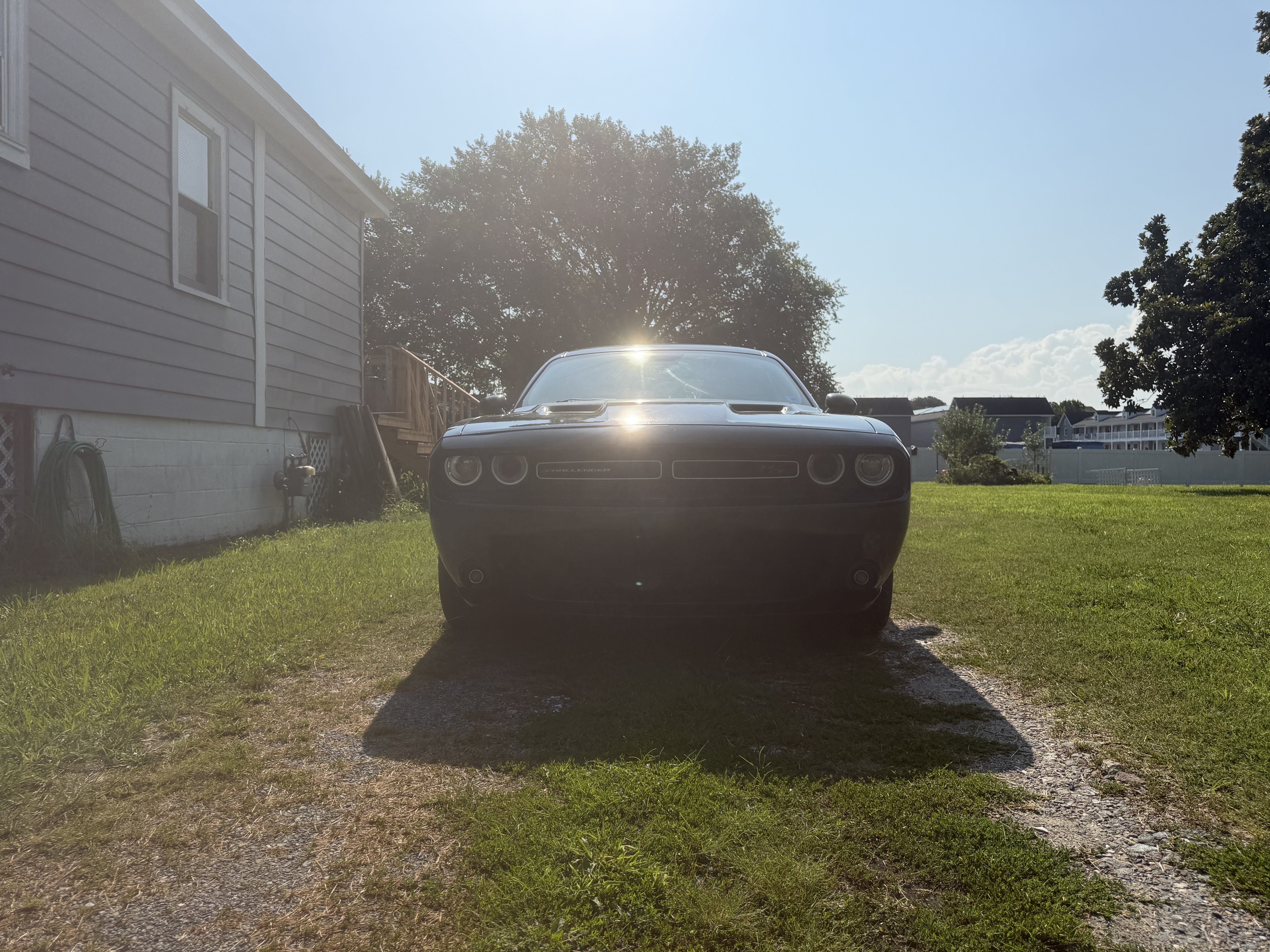 Used 2018 Dodge Challenger R/T RWD image 1