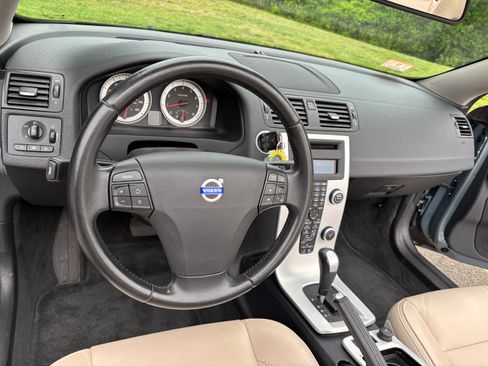 Used 2012 Volvo C70 T5 FWD image 21