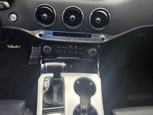 Used 2019 Kia Stinger GT AWD/4WD image 14