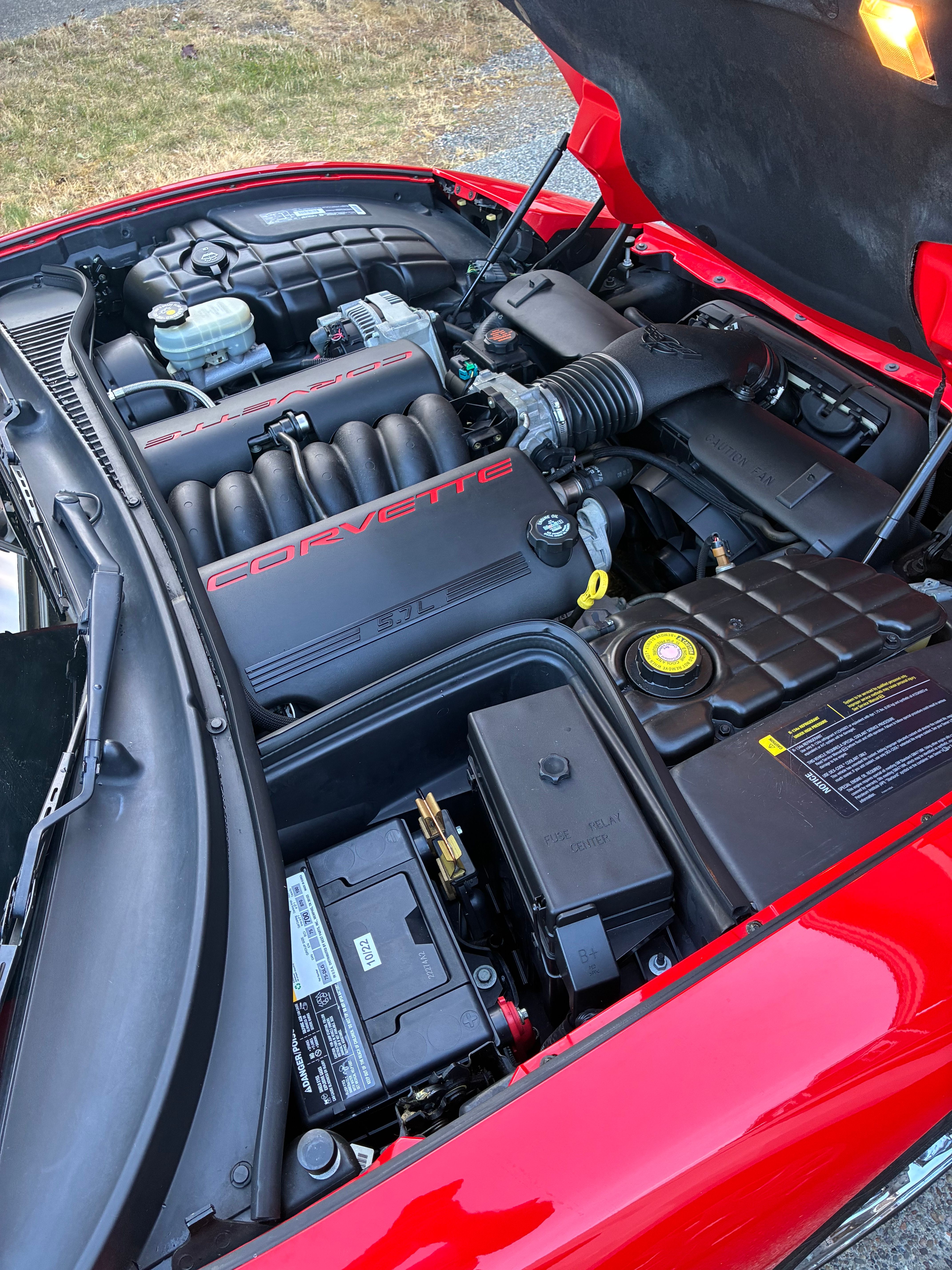 Used 2002 Chevrolet Corvette Coupe RWD image 10