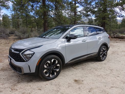 Used 2023 Kia Sportage X-Line w/ X-Line Premium Package image 1