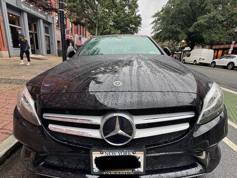 Used 2020 Mercedes-Benz C 300 C 300 4MATIC Sedan 4D image 1