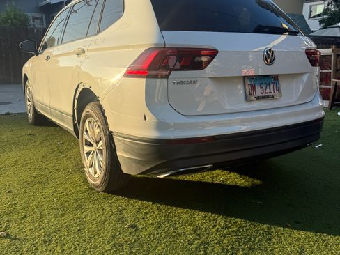 Used 2018 Volkswagen Tiguan S FWD image 8