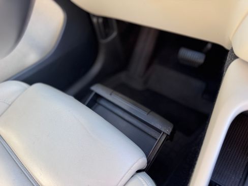 Used 2020 Volvo XC40 T4 Inscription w/ Protection Package Premier image 16