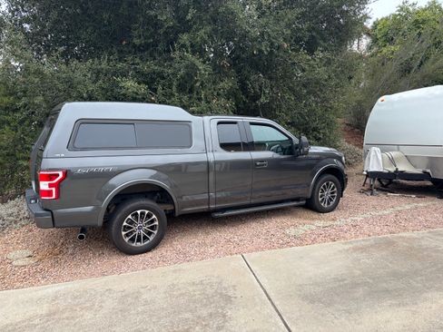 Used 2018 Ford F150 XLT w/ Equipment Group 302A Luxury RWD image 14