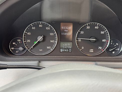 Used 2005 Mercedes-Benz C 320 4MATIC Sedan image 6