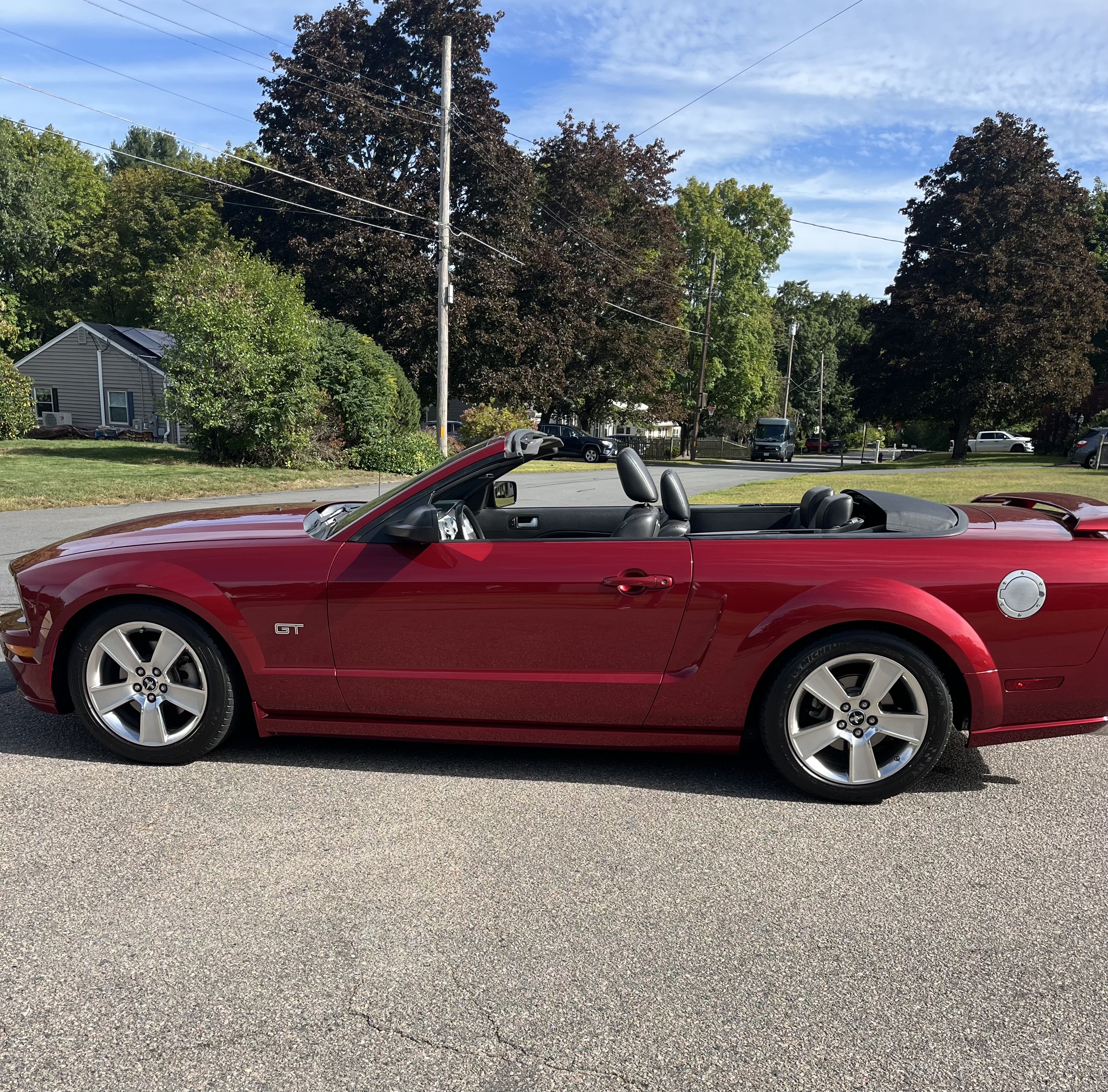 Used 2006 Ford Mustang GT Premium RWD image 8