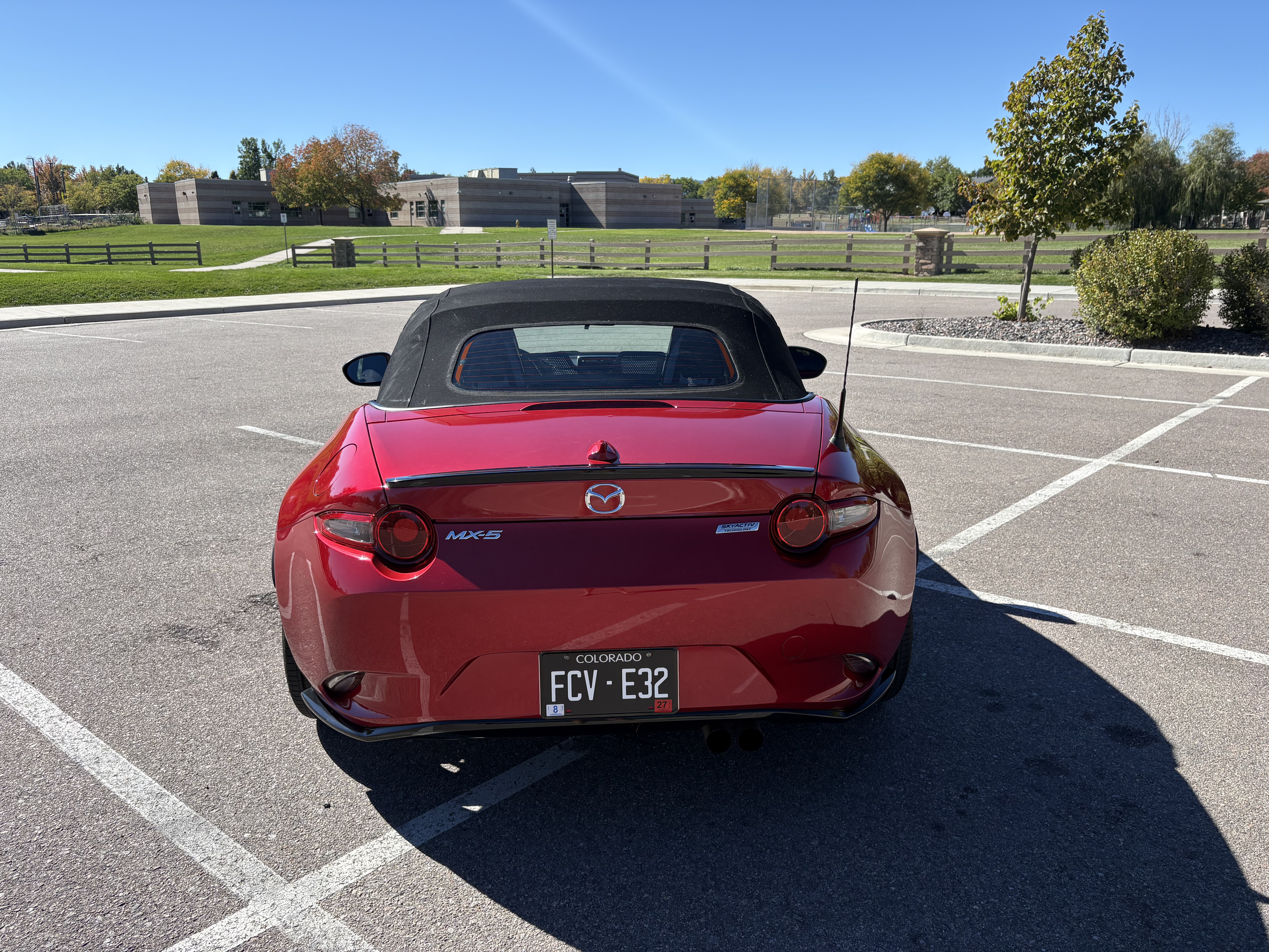 Used 2016 MAZDA MX-5 Miata Club w/ Brembo/BBS Package RWD image 10