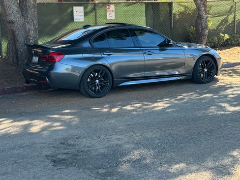 Used 2018 BMW 340i Sedan image 1