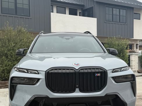 Used 2023 BMW X7 M60i w/ Executive Package image 2