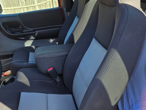 Used 2004 Ford Ranger FX4 image 11