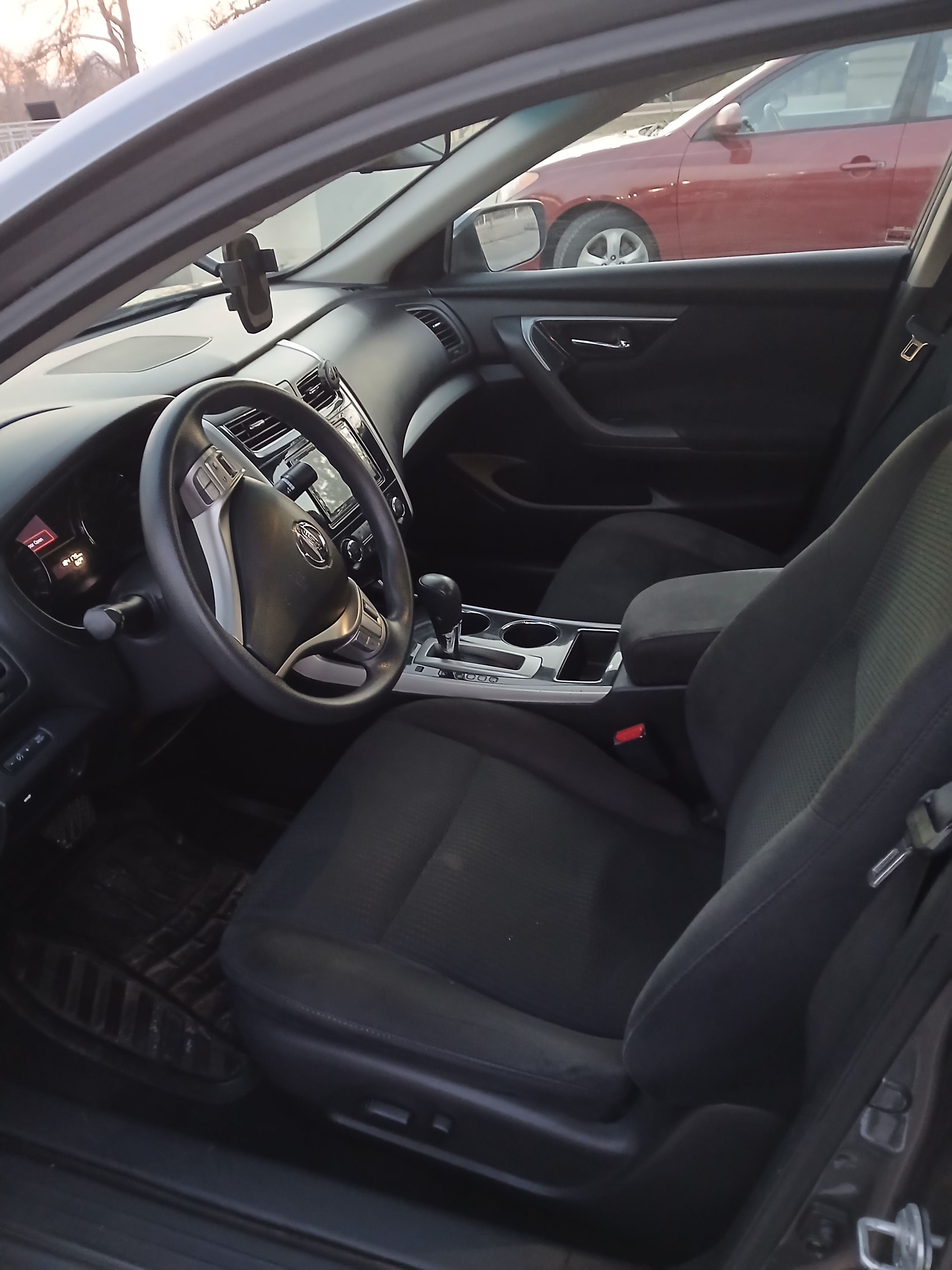 Used 2014 Nissan Altima 2.5 S FWD image 8
