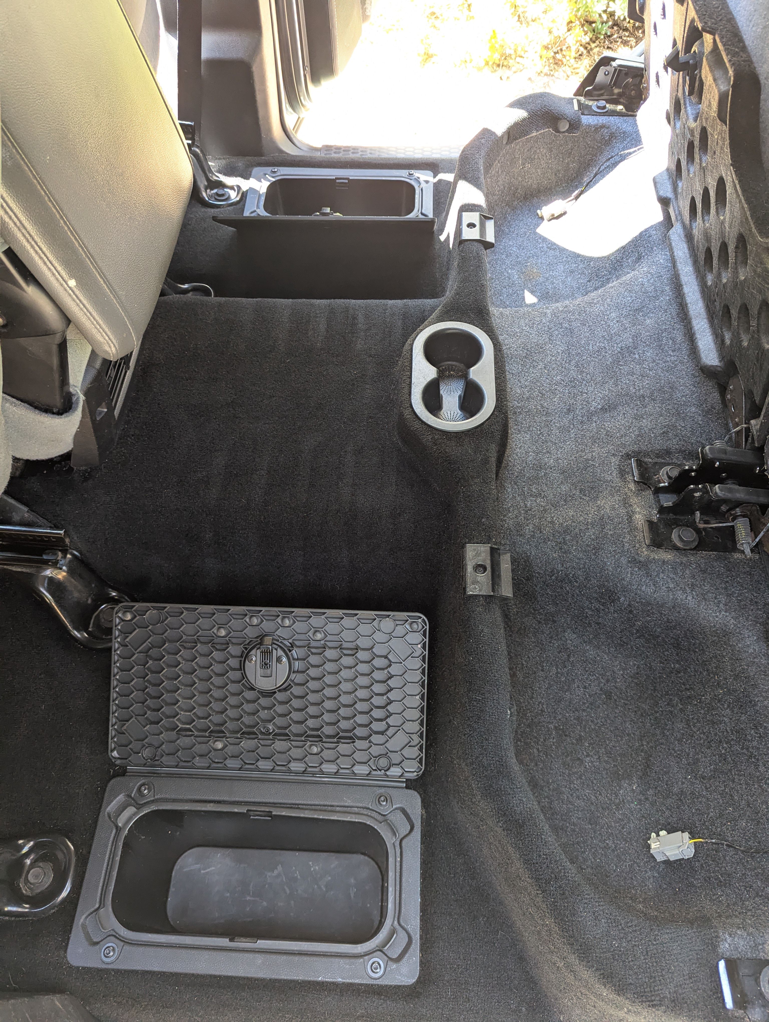 Used 2013 RAM 1500 Outdoorsman AWD/4WD image 2