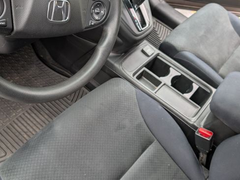 Used 2015 Honda CR-V LX image 9