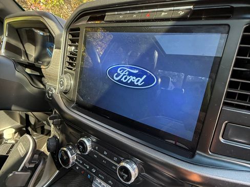 Used 2022 Ford F150 Platinum w/ Equipment Group 701A High image 17