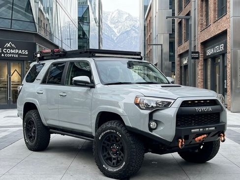 Used 2017 Toyota 4Runner TRD Pro AWD/4WD image 1