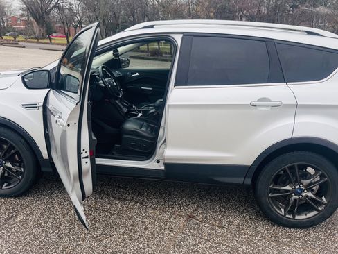 Used 2014 Ford Escape Titanium image 4