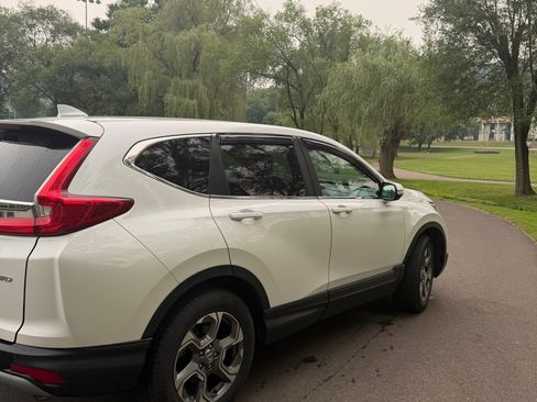 Used 2019 Honda CR-V EX image 2
