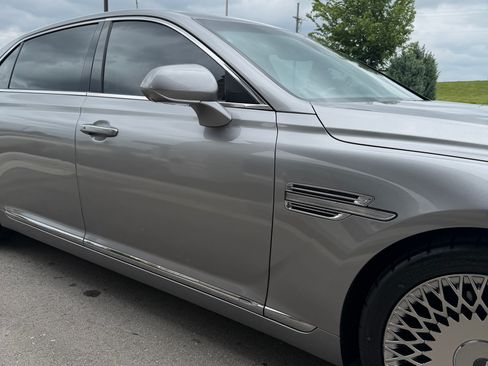 Used 2020 Genesis G90 5.0 Ultimate RWD image 28