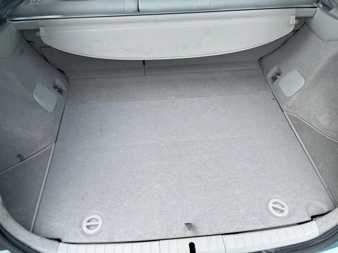 Used 2014 Toyota Prius Two FWD image 12