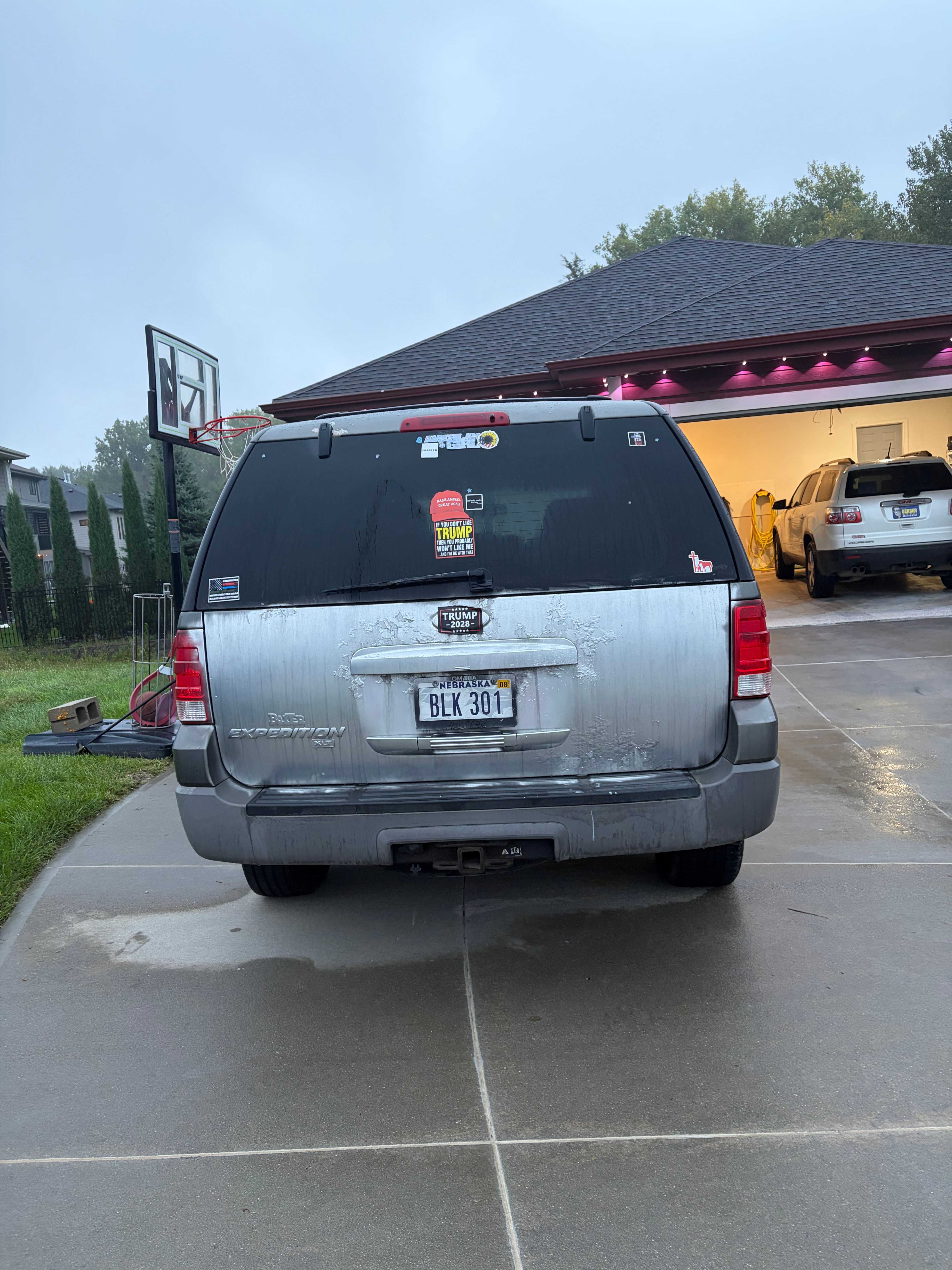 Used 2003 Ford Expedition XLT AWD/4WD image 5